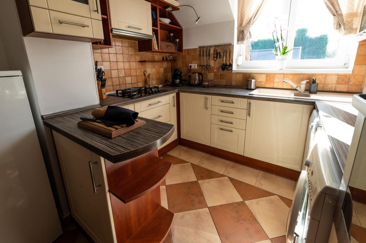 La Lampa Apartments Debrecen Eksteriør billede